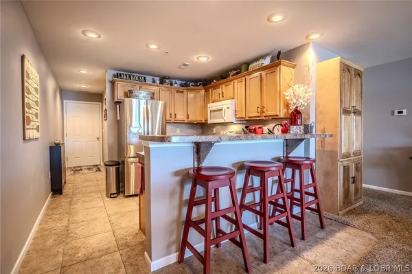 $344,900 | 245 Plaza Beach Road, Unit 3C, Camdenton, MO 65020