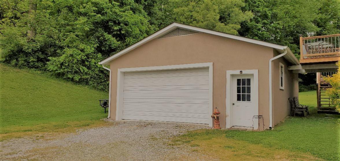 307 Ridgewood Drive Clinton, TN 37716 - Photo 21 of 30 Big 2 car detached garage