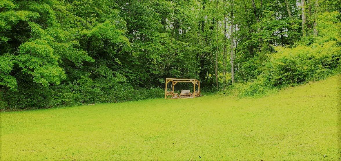 307 Ridgewood Drive Clinton, TN 37716 - Photo 26 of 30 Beautiful yard and Gazebo area