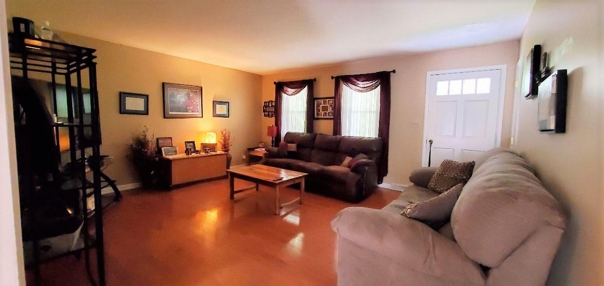 307 Ridgewood Drive Clinton, TN 37716 - Photo 5 of 30 Formal Living Room