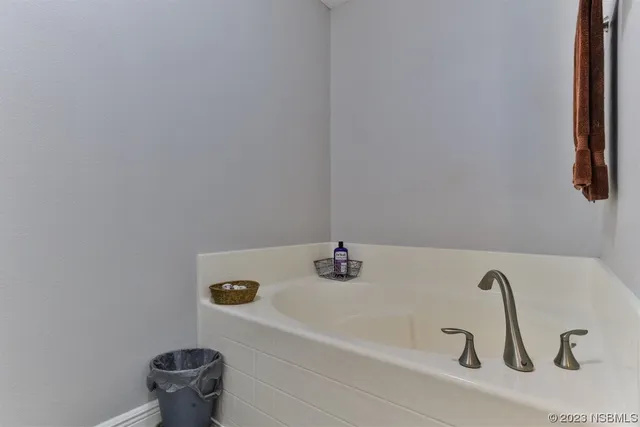 a bathroom with a tub