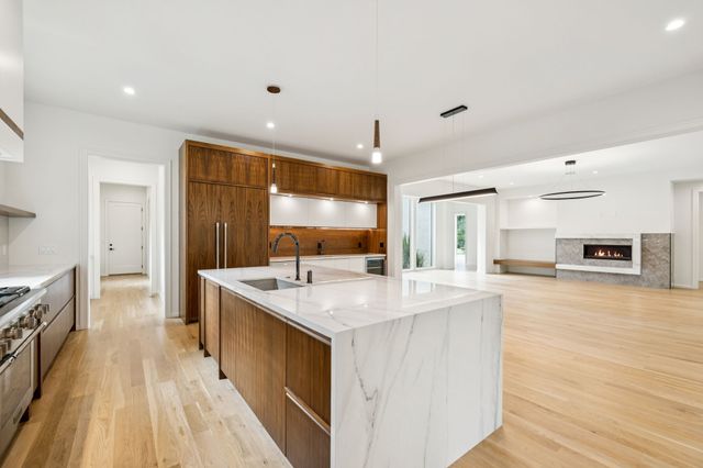 $2,600,000 | 4045 Outer Drive, Nashville, TN 37204