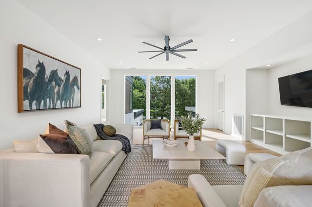 $2,600,000 | 4045 Outer Drive, Nashville, TN 37204