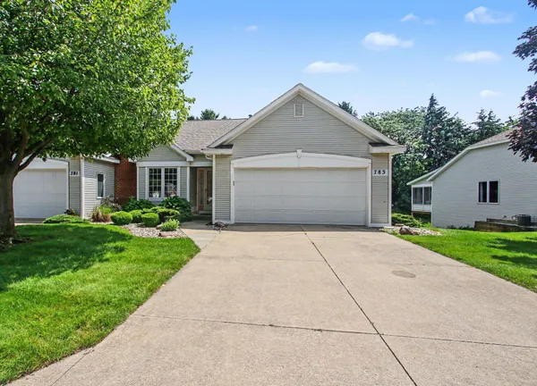 $344,900 | 783 Holly Creek Drive, Holland, MI 49423