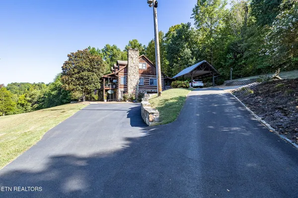 $1,199,000 | 1750 Ambrose Lane, Dandridge, TN 37725