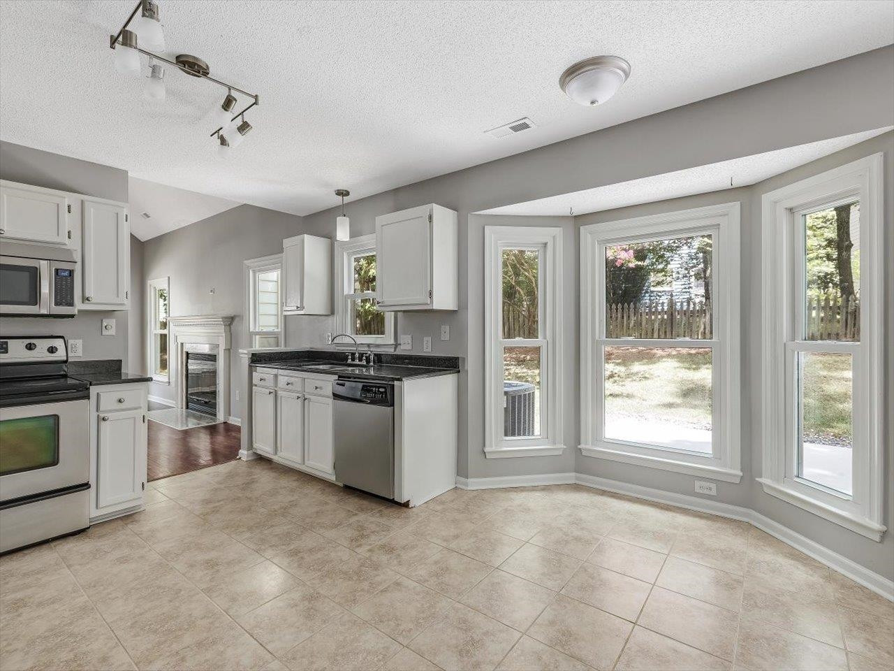 5705 Earlham Court Raleigh, NC 27613 - Photo 20 of 62 Photo 20