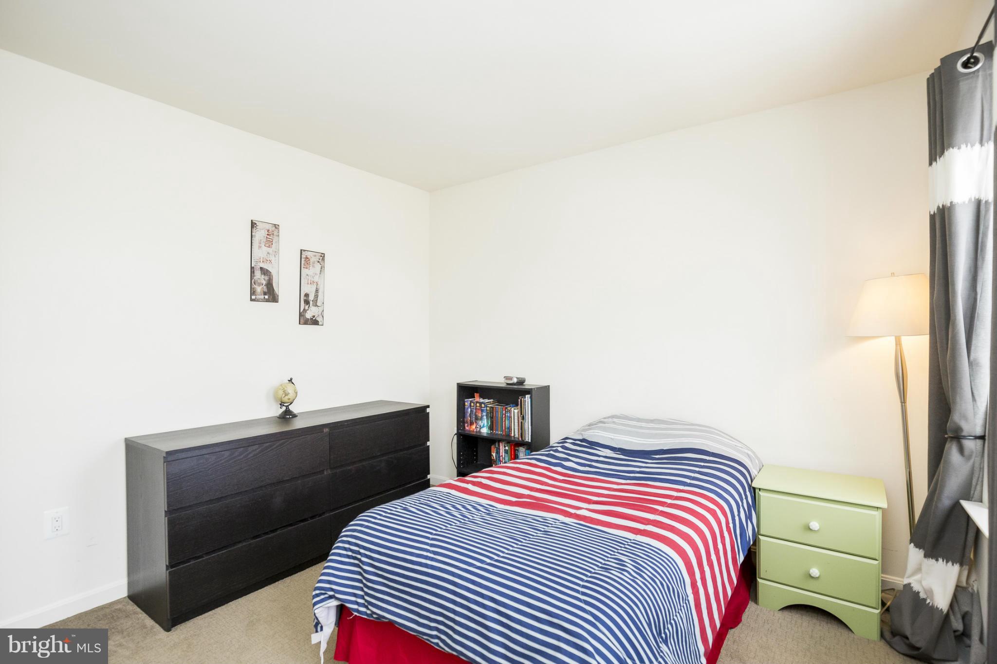 10016 Wellington Road Manassas, VA 20110 - Photo 22 of 28 Bedroom