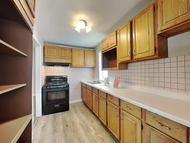 $1,895 | 1115 19th Avenue Northeast, Minneapolis, MN 55418