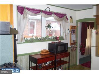 172 Carlisle Road Audubon, NJ 08106 - Photo 9 of 12 Kitchen