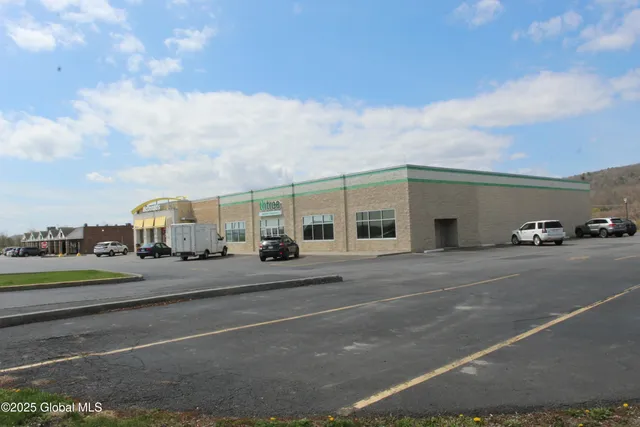 $2,700,000 | 12187 West Rt 9, West Coxsackie, NY 12192