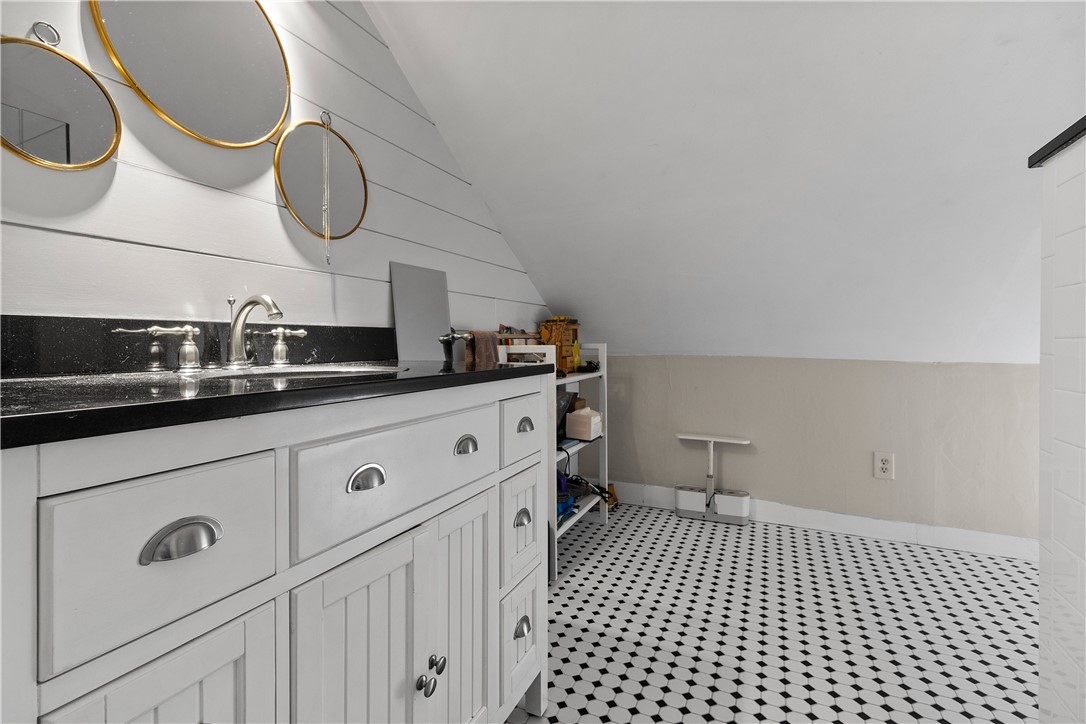 255 Bulgarmarsh Road Tiverton, RI 02878 - Photo 33 of 50 Gallery Image 33