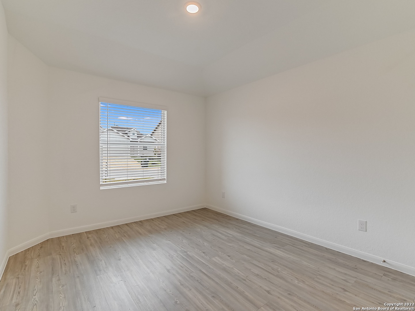 5785 Companion Loop Bulverde, TX 78163 - Photo 14 of 52