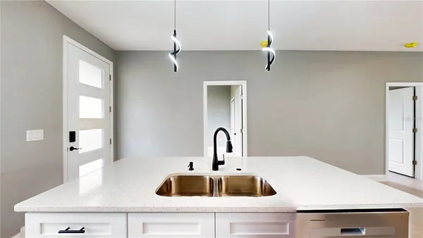 a close view of sink and tap