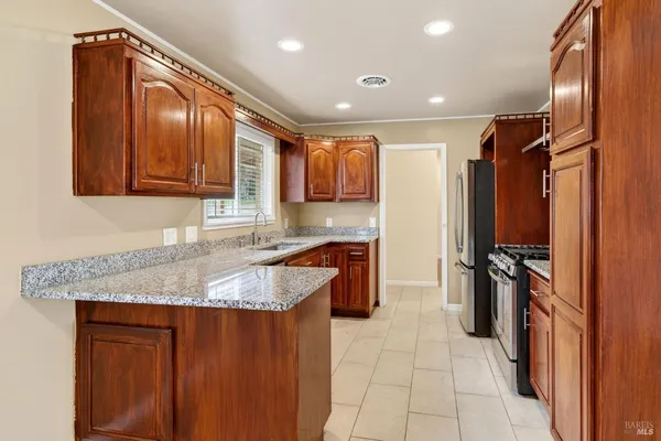 $570,000 | 1580 Glenwood Drive, Ukiah, CA 95482