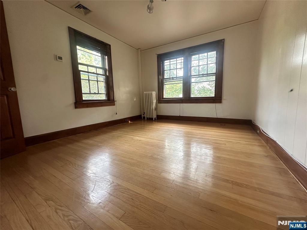 325 Bogert Avenue Ridgewood, NJ 07450 - Photo 31 of 37