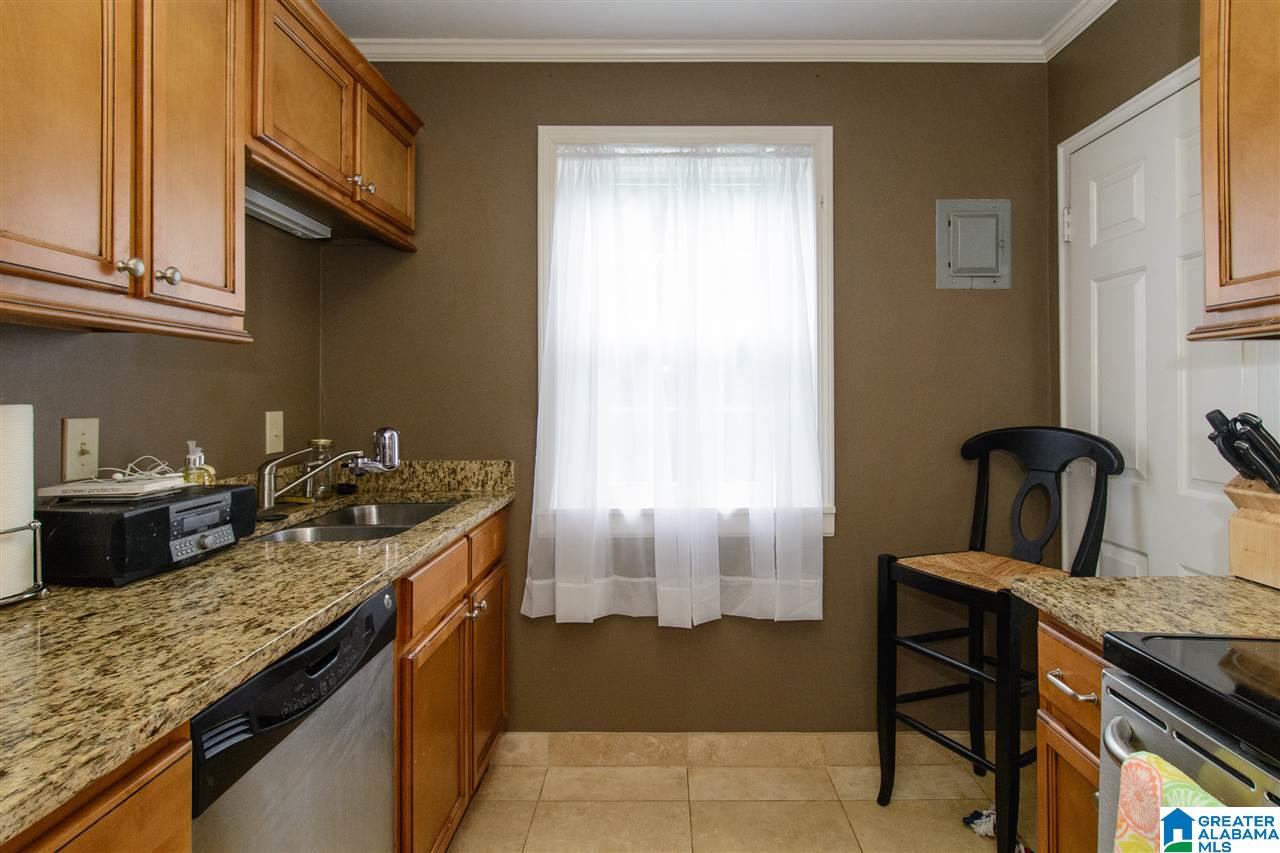 205 Foxhall Road, Unit C Birmingham, AL 35213 - Photo 9 of 17