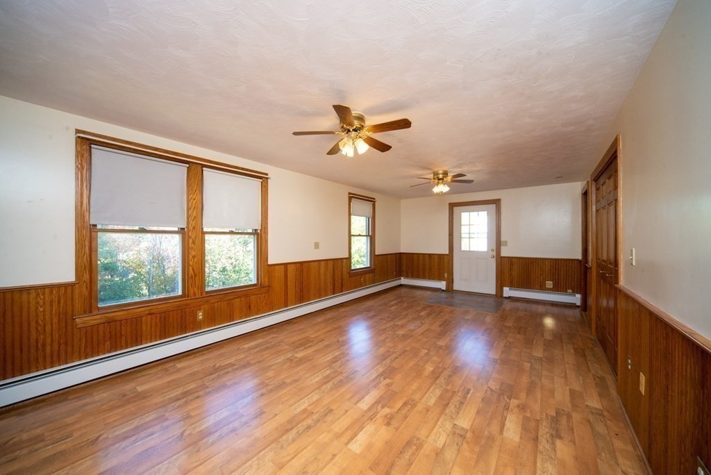 429 Wilson Street Clinton, MA 01510 - Photo 13 of 39 Gallery Image 13