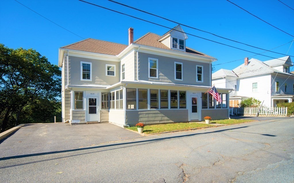 429 Wilson Street Clinton, MA 01510 - Photo 4 of 39 Gallery Image 4