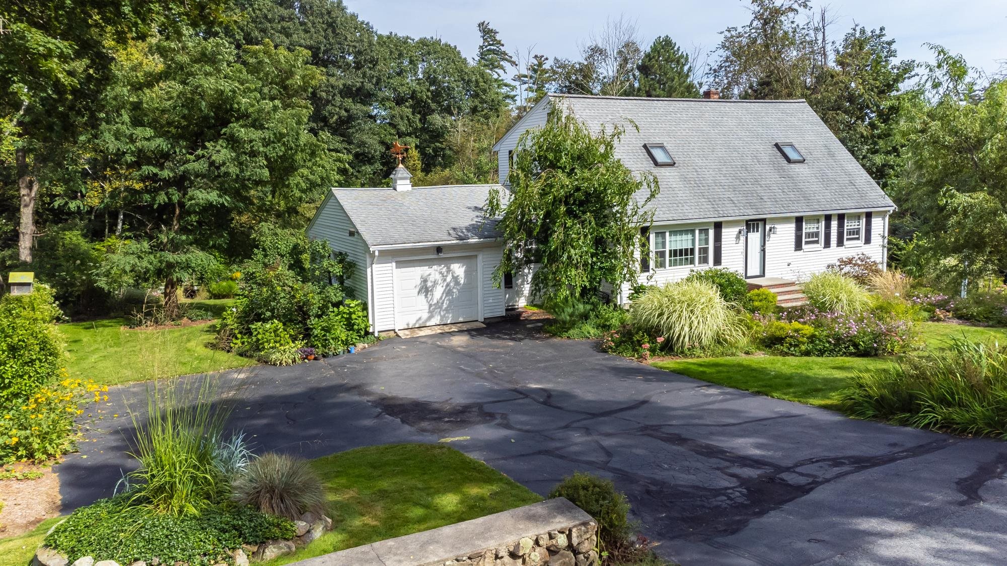 15 Marblehead Road Windham, NH 03087 - Photo 1 of 34