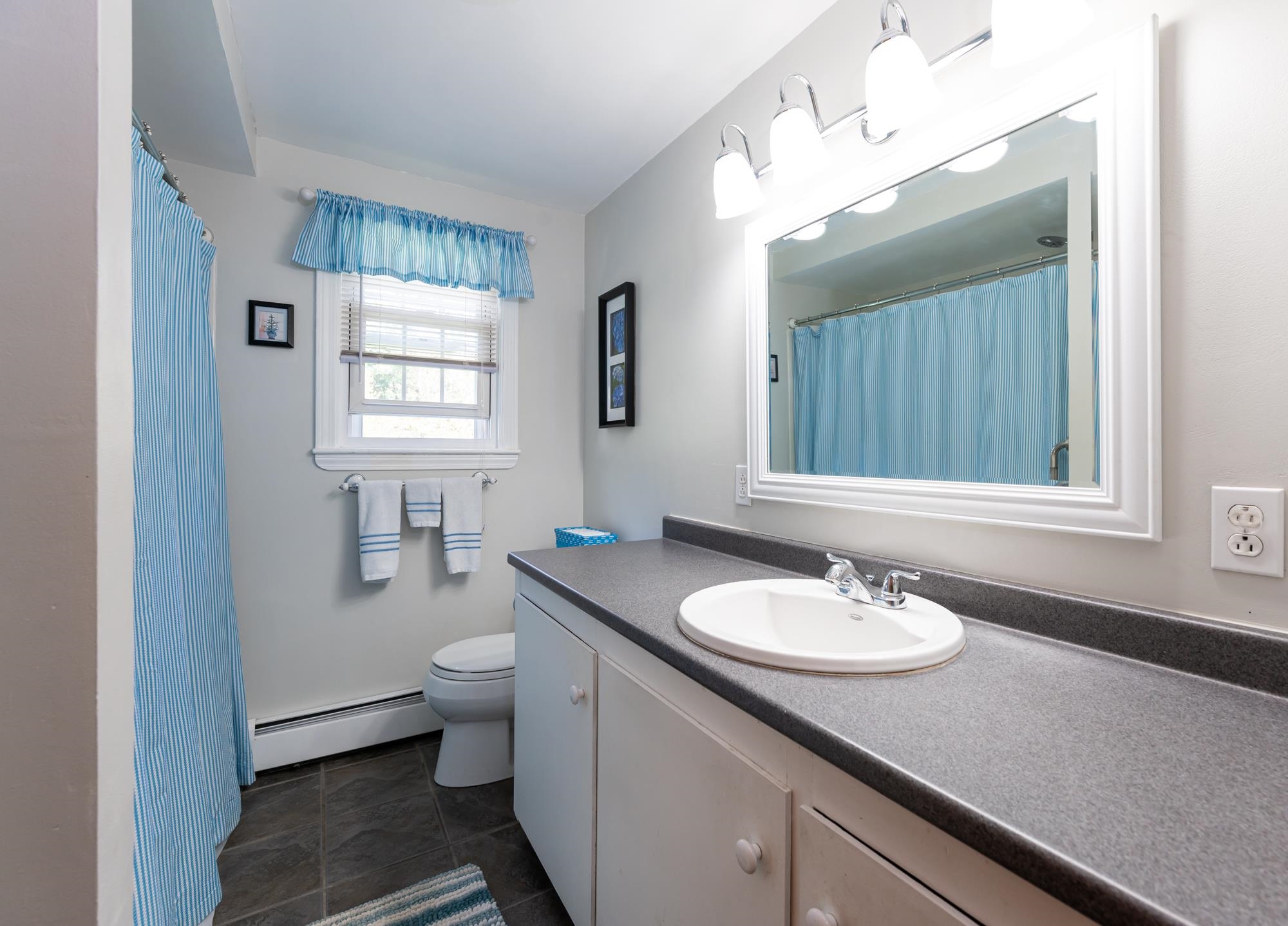 15 Marblehead Road Windham, NH 03087 - Photo 18 of 34