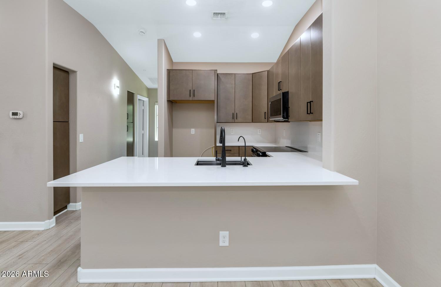 2150 West Alameda Road, Unit 2245 Phoenix, AZ 85085 - Photo 5 of 24 Kitchen