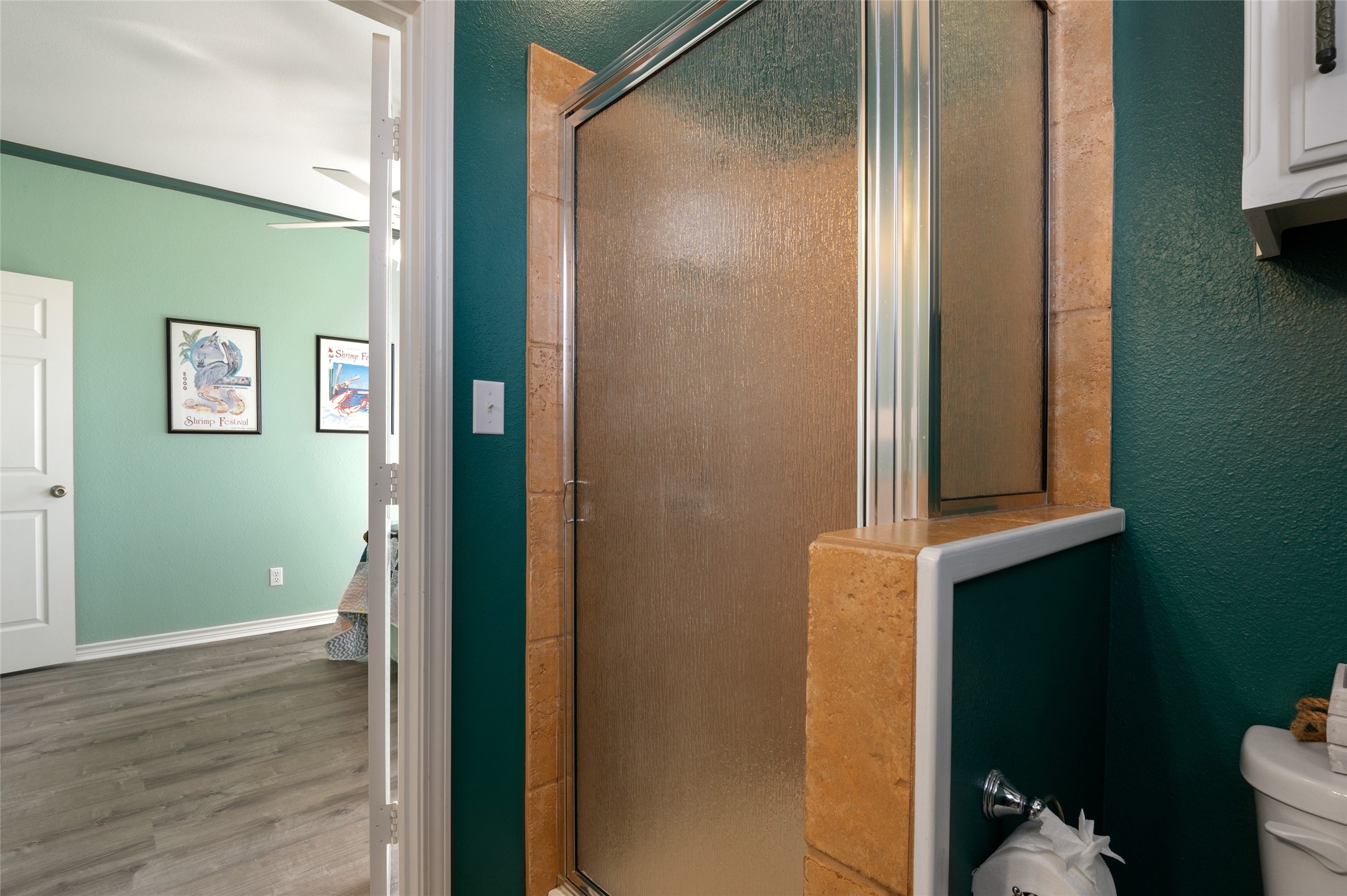 200 Mobile Crystal Beach, TX 77650 - Photo 37 of 49 a view of a hallway with wooden floor
