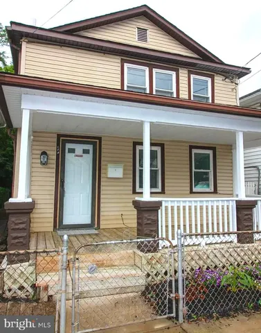 $289,000 | 423 Highland Avenue, Winchester, VA 22601