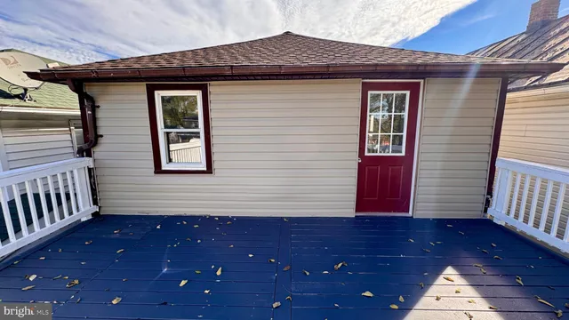 $289,000 | 423 Highland Avenue, Winchester, VA 22601