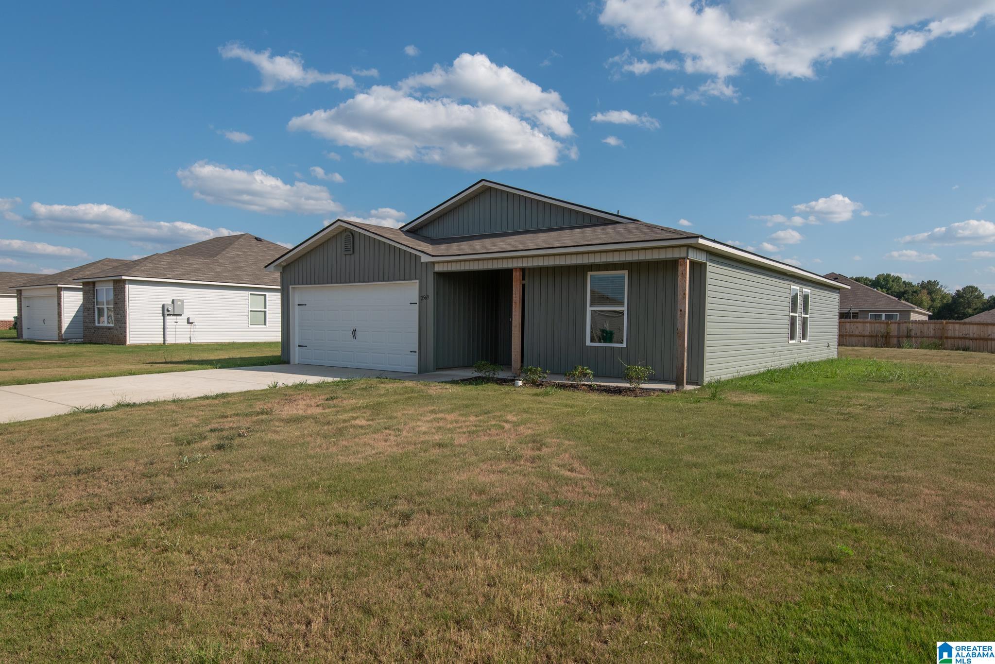 120 Trophy Loop Lincoln, AL 35096 - Photo 4 of 34