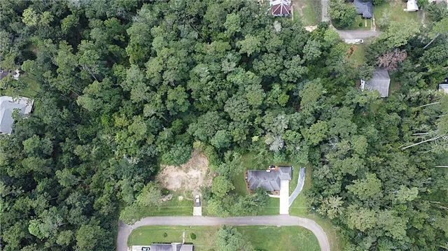 $295,000 | 603 East 2nd Avenue, Covington, LA 70433