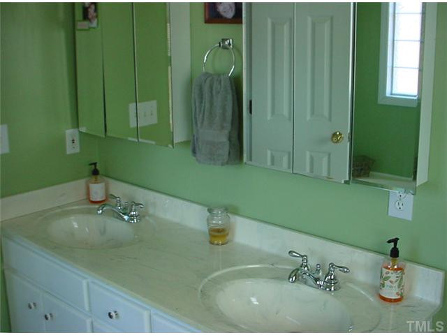 952 Old Sanders Road Smithfield, NC 27577 - Photo 8 of 17 Master Bedroom Bath