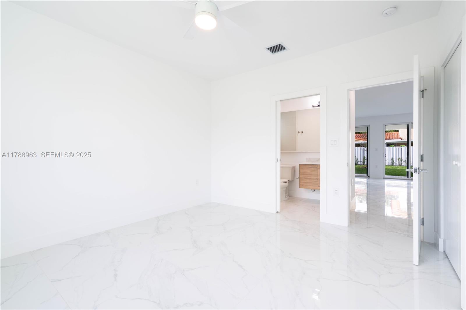 910 Southwest 24th Road Miami, FL 33129 - Photo 6 of 38
