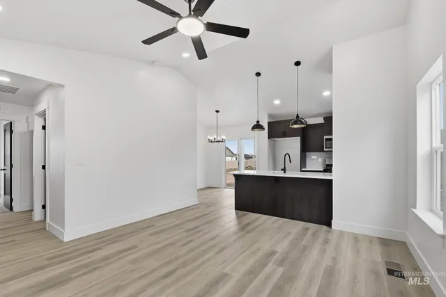 $328,000 | 1162 Velvet Loop, Wilder, ID 83676