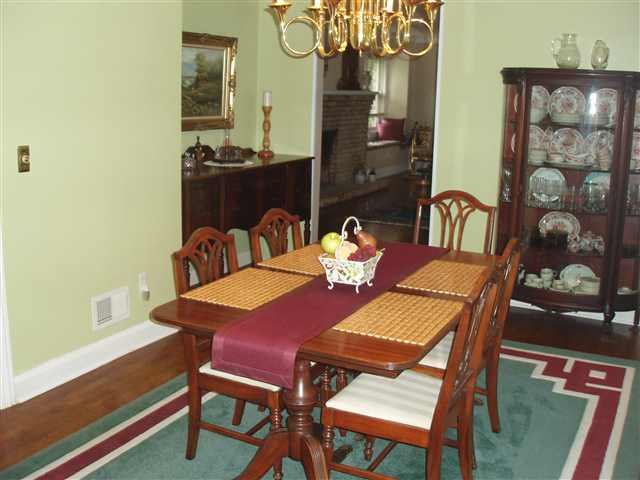718 Richbourg Road Greenville, SC 29615 - Photo 3 of 23 Gallery Image 3