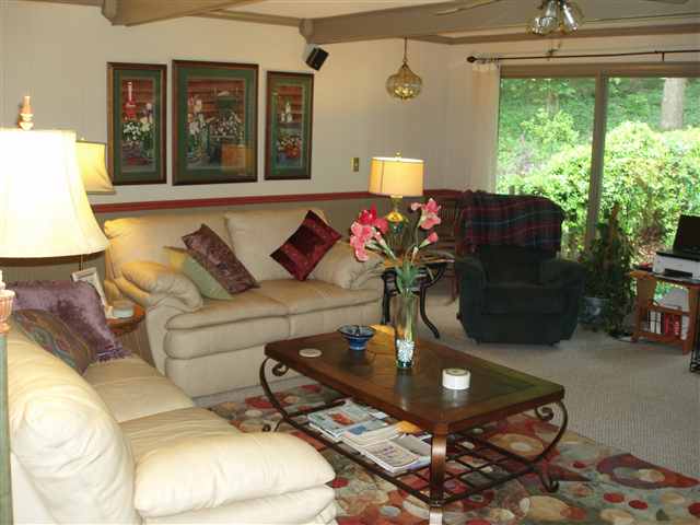 718 Richbourg Road Greenville, SC 29615 - Photo 9 of 23 Gallery Image 9