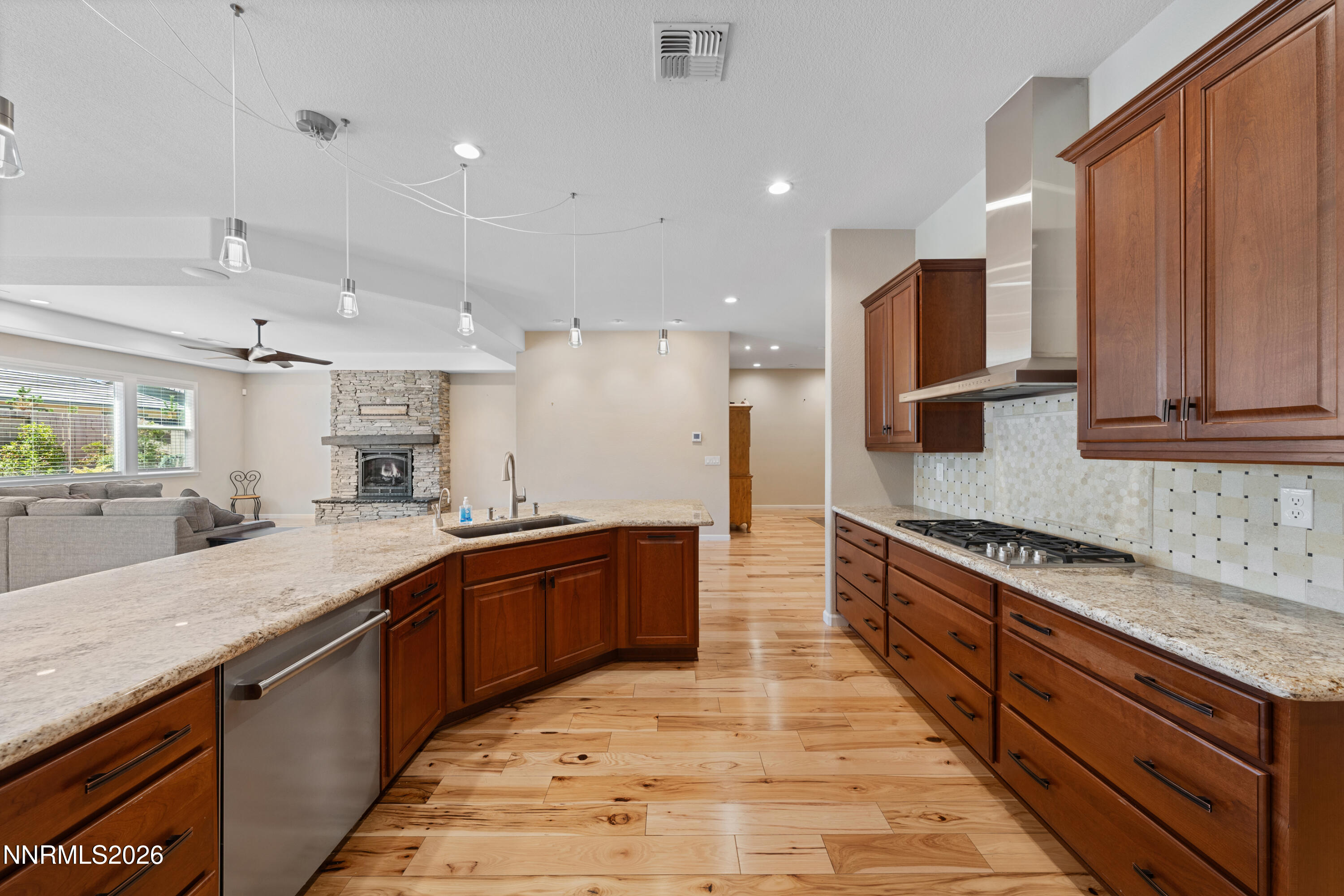 9827 Dyevera Lane Reno, NV 89521 - Photo 21 of 73 A7V09583