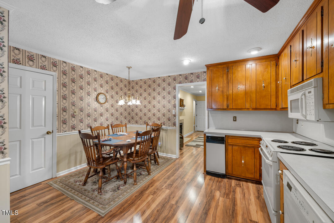 505 Goodwin Road Durham, NC 27712 - Photo 8 of 34 EatinKitchen