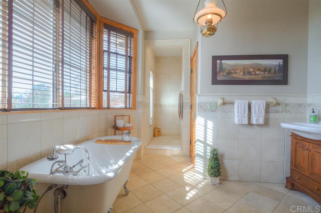 14263 Tyler Road Valley Center, CA 92082 - Photo 20 of 25
