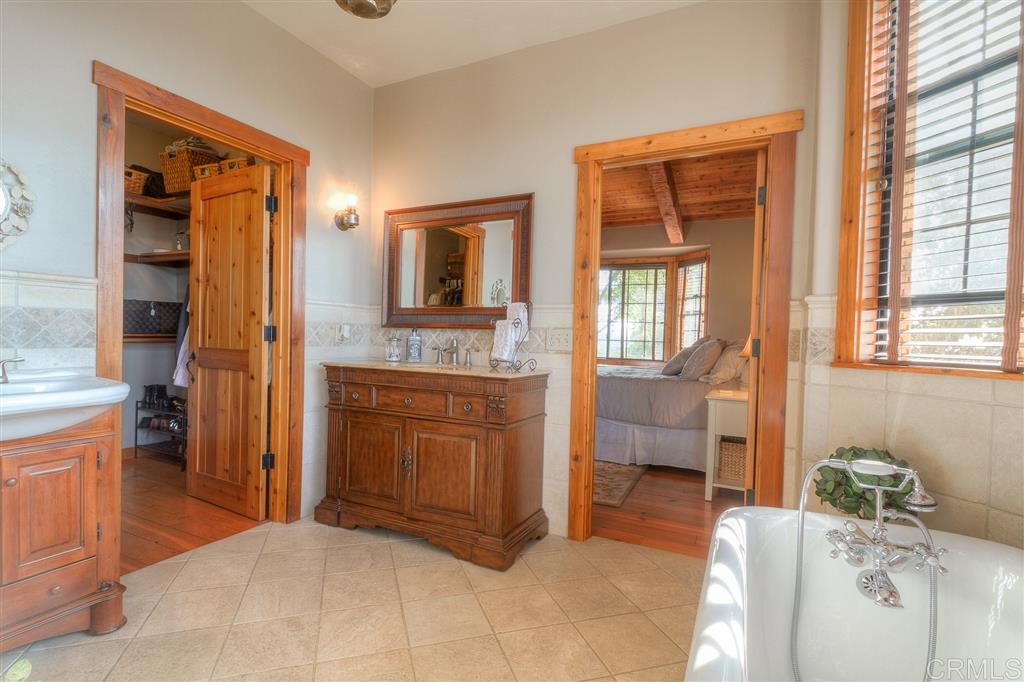 14263 Tyler Road Valley Center, CA 92082 - Photo 21 of 25