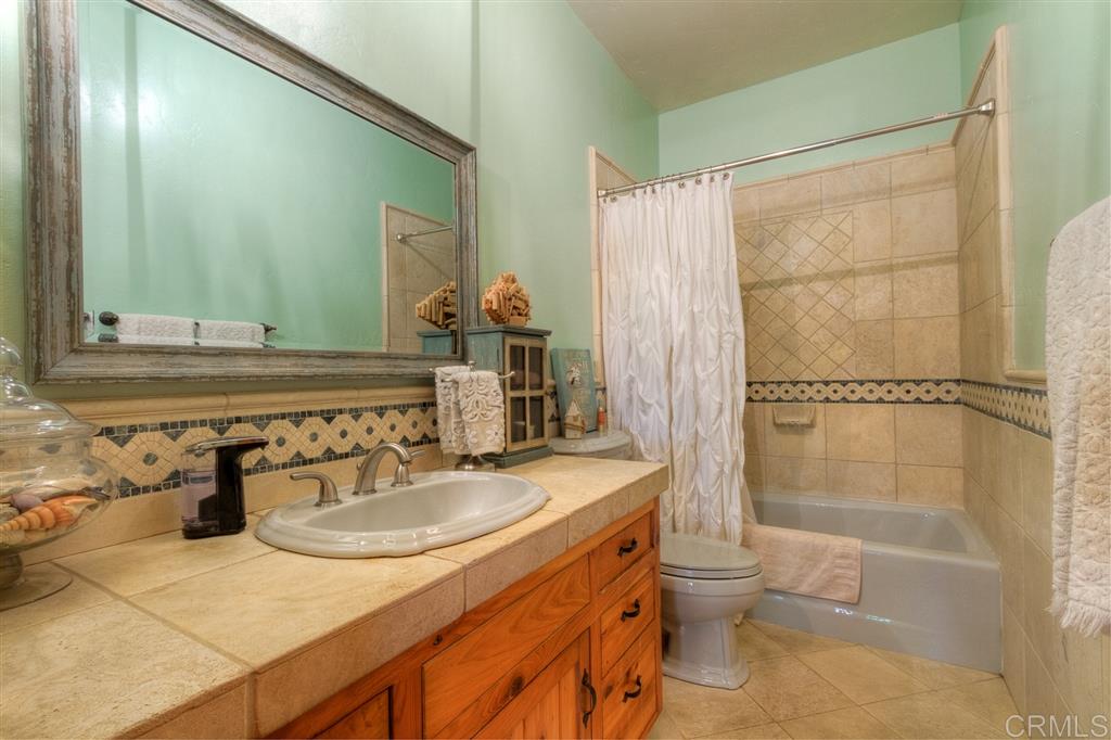 14263 Tyler Road Valley Center, CA 92082 - Photo 23 of 25