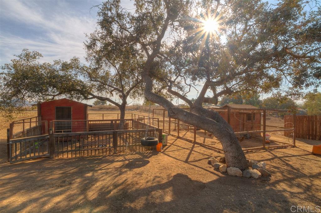 14263 Tyler Road Valley Center, CA 92082 - Photo 10 of 25