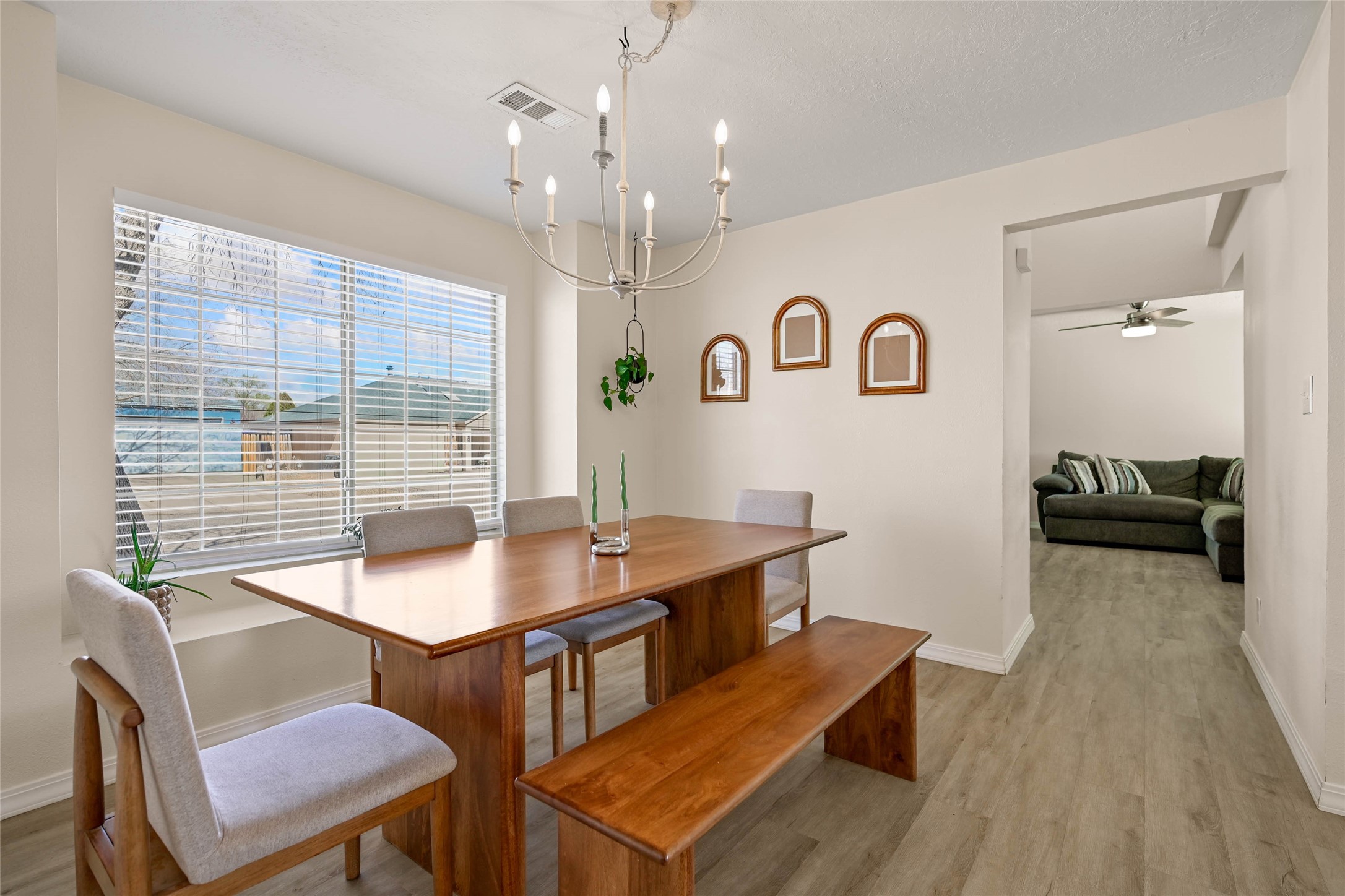 1304 Elkslip Drive Northeast Rio Rancho, NM 87144 - Photo 6 of 21
