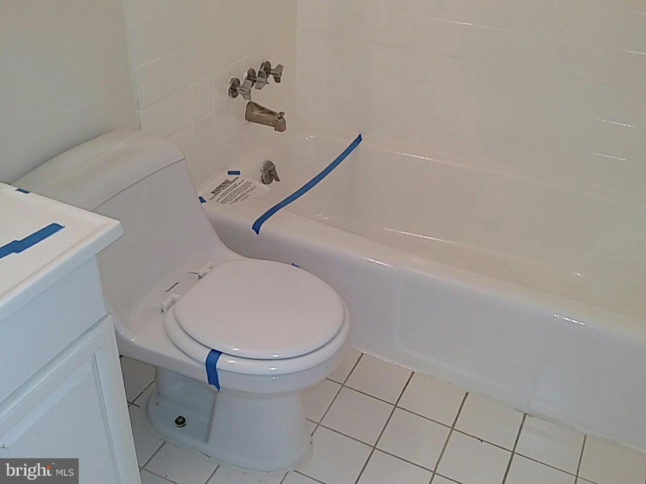 533 Summit Hall Road Gaithersburg, MD 20877 - Photo 14 of 14 Bath
