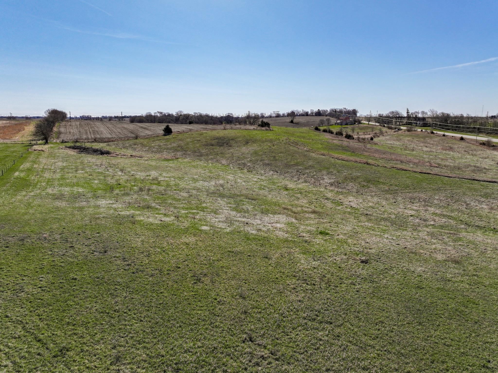 88-xx 88-xx Trask Bridge Road Rockton, IL 61072 - Photo 14 of 39 a view of an ocean
