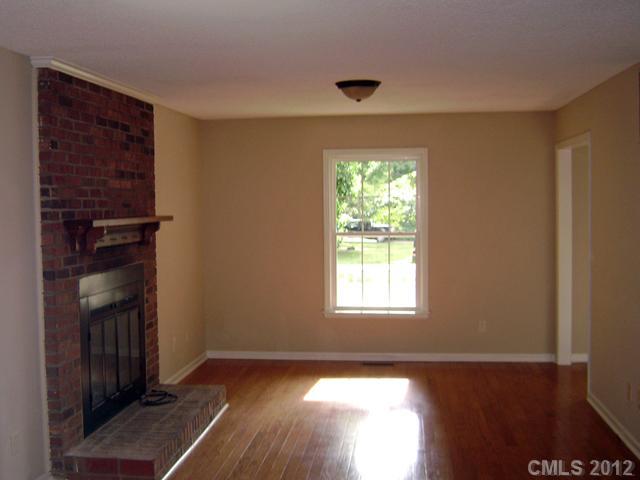 4501 Fair Springs Road Charlotte, NC 28227 - Photo 3 of 10 Gallery Image 3