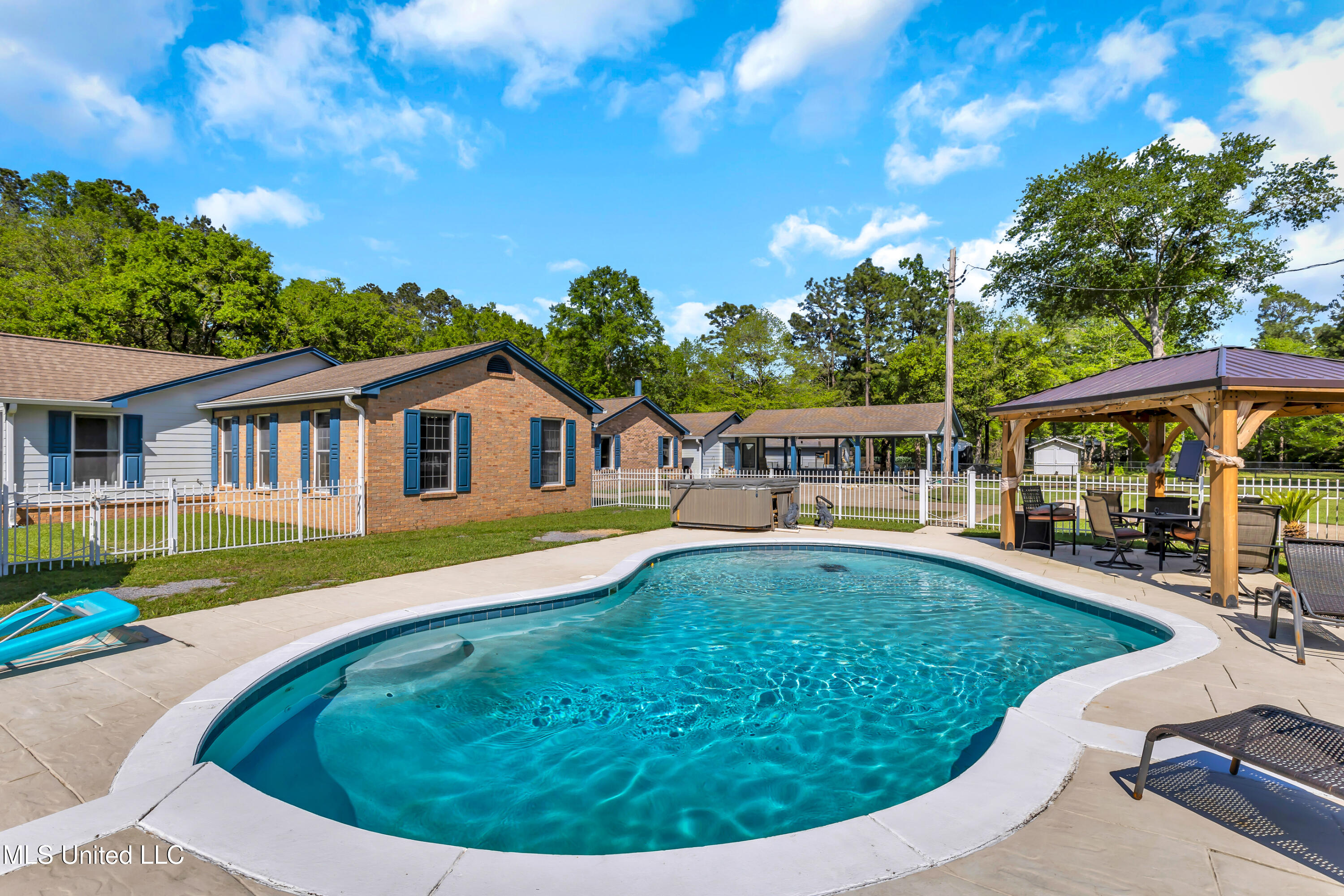 16101 Allie Byrd Road Vancleave, MS 39565 - Photo 38 of 50 16101AllieByrdLane-45