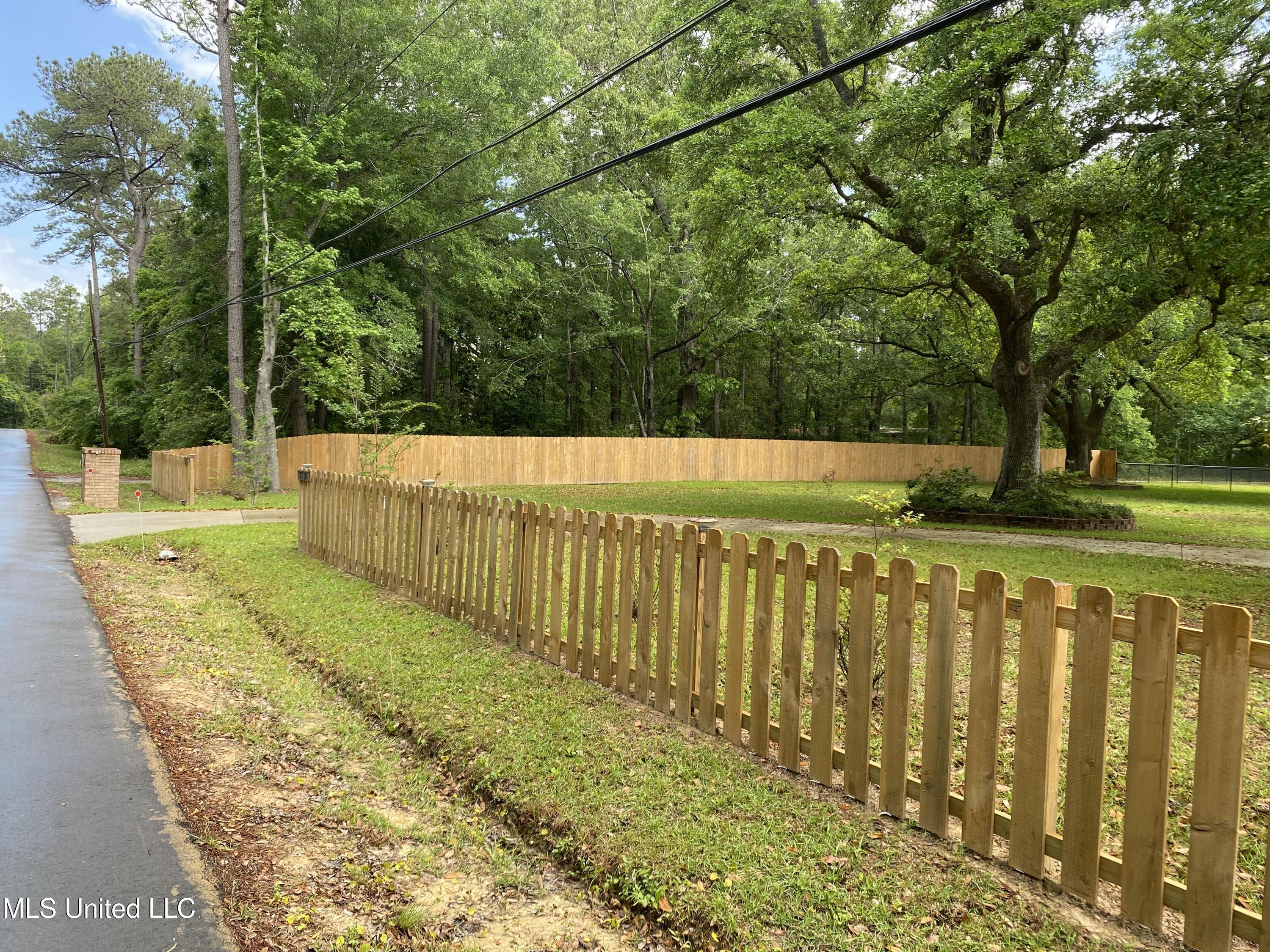 16101 Allie Byrd Road Vancleave, MS 39565 - Photo 50 of 50 allie byrd fence2
