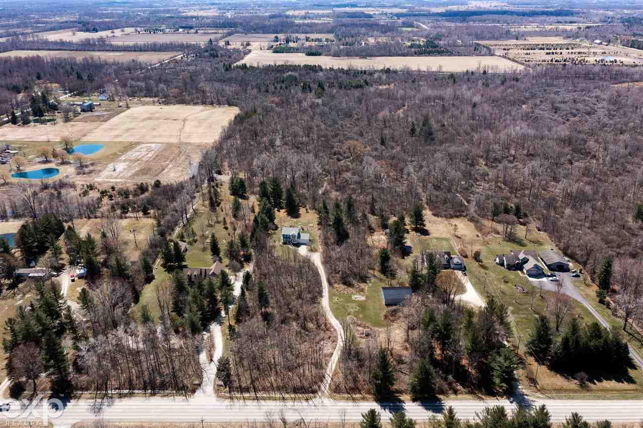 9743 Brandon Road Avoca, MI 48006 - Photo 58 of 59 50070697-57.JPG