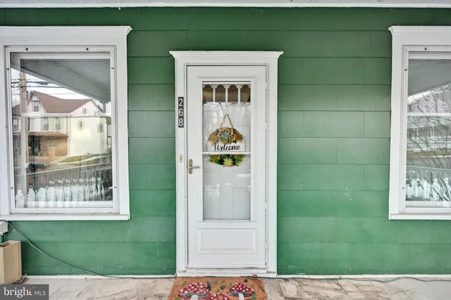 $185,000 | 268 West Main Street, Ringtown, PA 17967