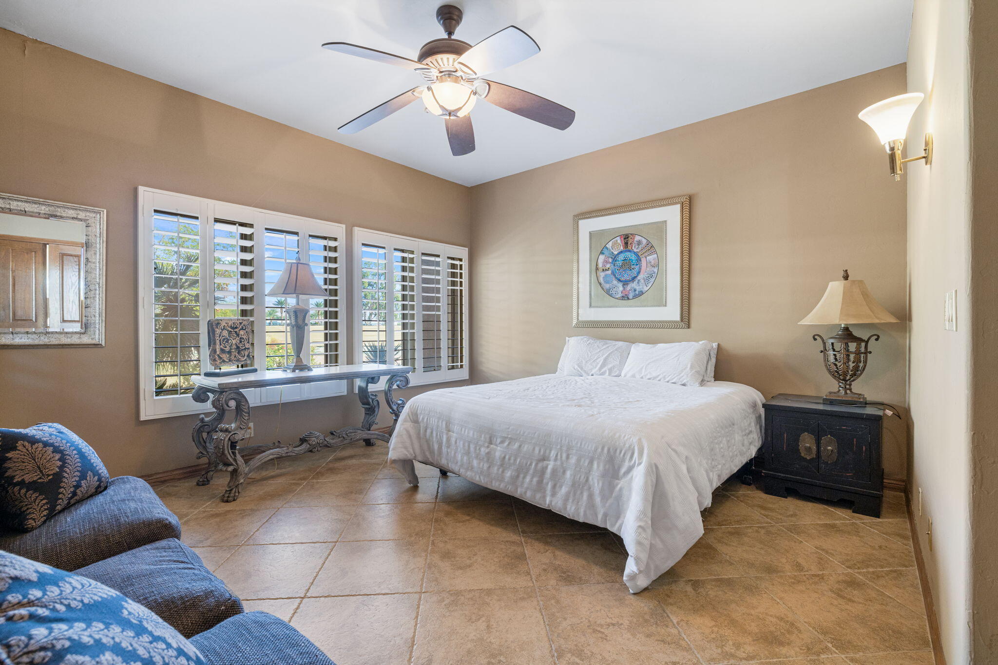 50180 Vista Montana Road La Quinta, CA 92253 - Photo 65 of 99 a bedroom with a bed and a table